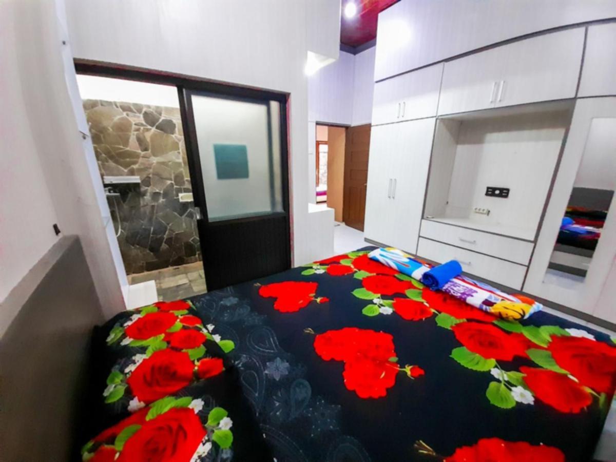 Mocca Guest House Баньюванги Экстерьер фото